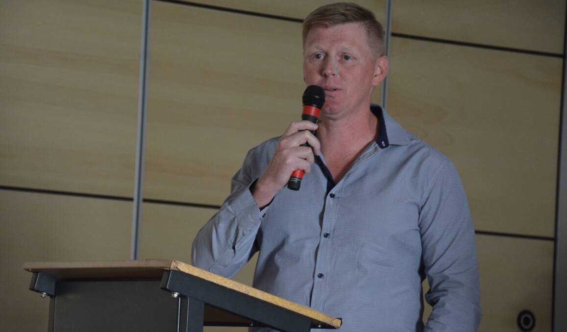 Cloncurry Shire Council's CEO Ben Milligan introduces himself at the community meeting held on Wednesday night. Photo: Chris Burns. 