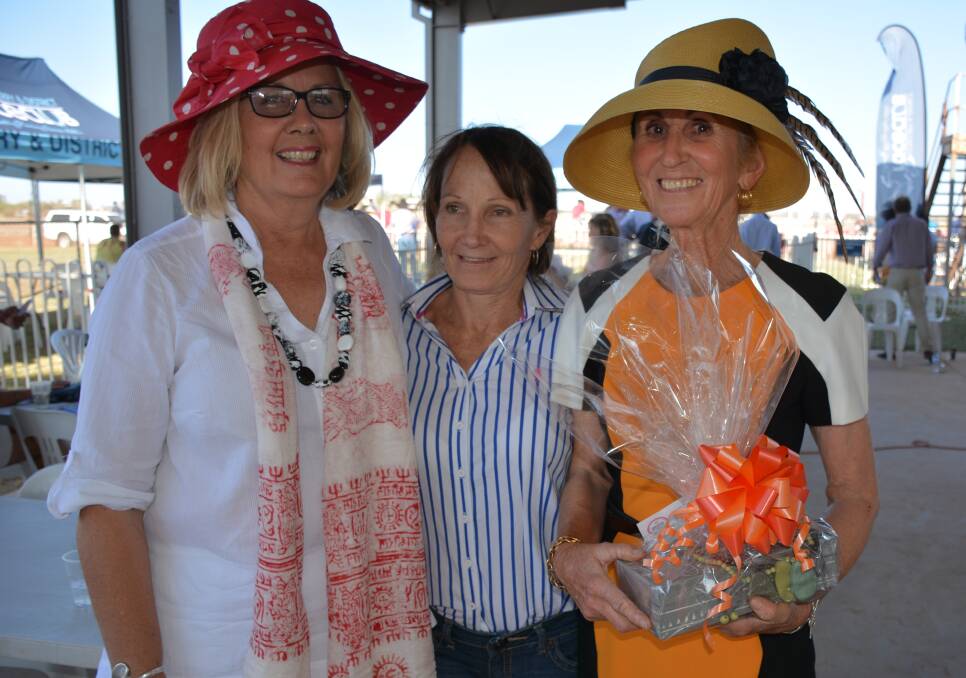 Jacqueline Curley, Gipsey Plains, Maree Cook, Elrose Station, and a fashions on the field classic winner, Lorena Jefferis,from Elrose Station. 