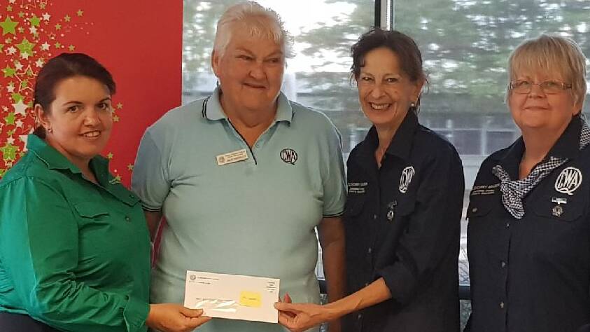 Councillor Vicky Campbell made a $500 donation to Cloncurry QCWA’s Creative Play initiative.