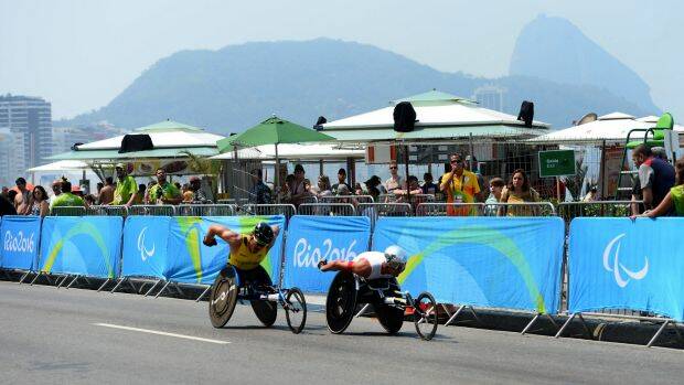 Kurt Fearnley and Marcel Hug split from the pack early. Photo: Australian Paralympic Committee
