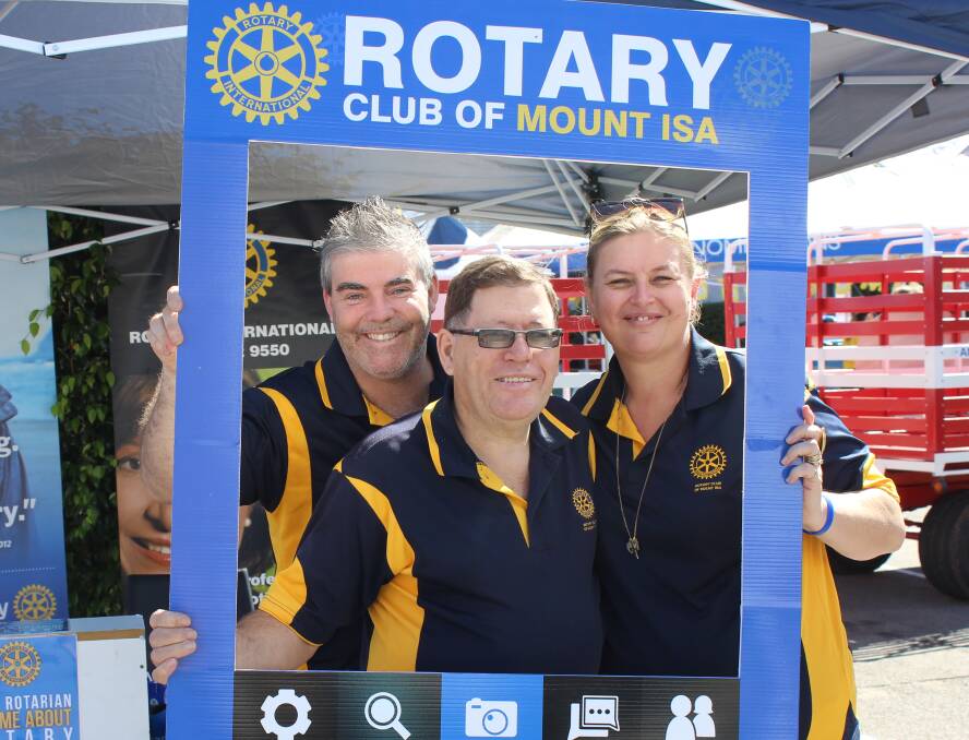 Robert Hazeldine, Paul Johnson and Tracy Pertovt supporting Rotary Club of Mount Isa. 