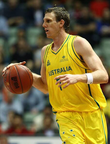 Peter Crawford playing for the Aussie Boomers at the 2012 London Olympics.