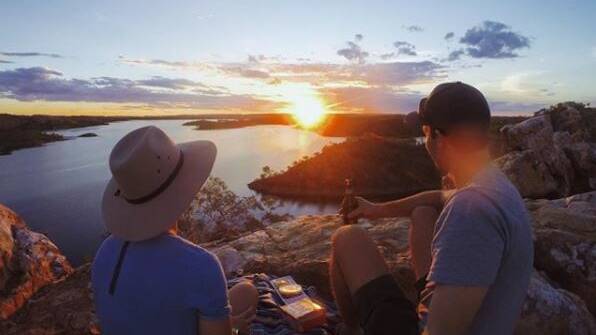 @illy_93_: Reminiscing those Aussie outback sunsets today.