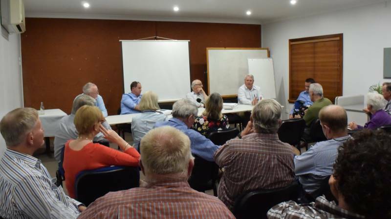 Australian Cattle Council's David Hill speaks to producers at a public meeting on beef supply chain dynamics at Cloncurry.