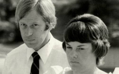 FLASHBACK: Michael and Lindy Chamberlain attend court in Darwin.