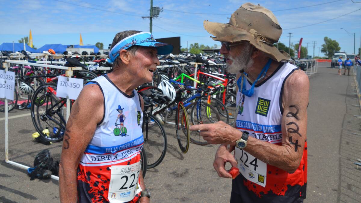 COMPARING NOTES: Dale Rackham (left) talks to fellow veteran Fred Schneider at the end of last year's Dirt N Dust. Photo: Derek Barry