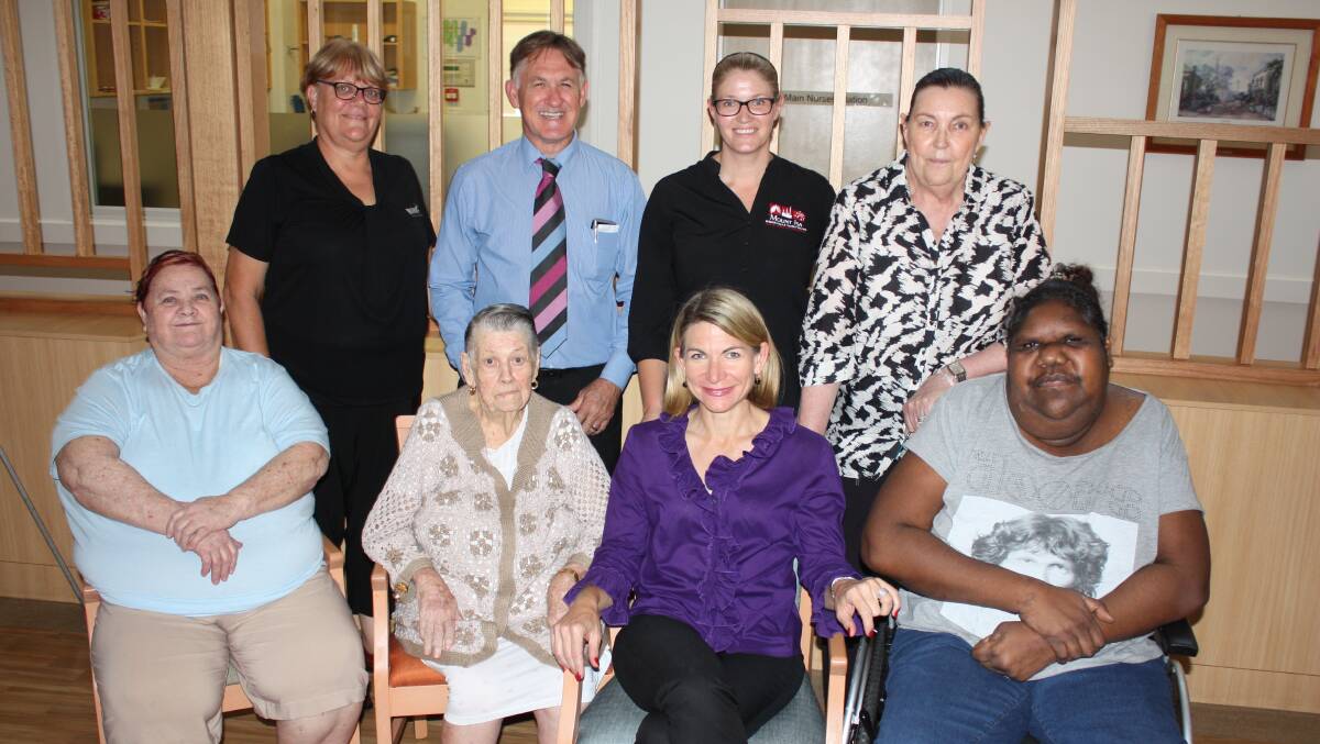 Wilma Gibson and Phil Barwick from North and West Remote Health, Bec Dent from MIETV, and Betty Kiernan from Laura Johnson Home, and Mayor Joyce McCulloch with Laura Johnson Home residents.