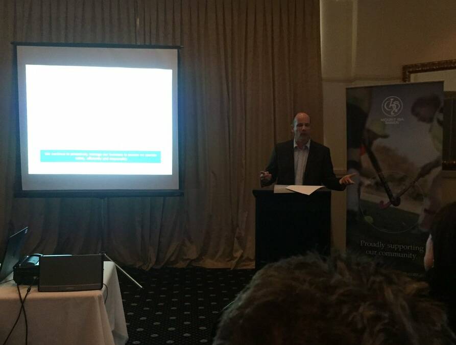 Greg Ashe gives a Mount Isa Mines zinc update.