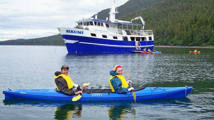 Lovers of the outdoors can go kayaking in Alaska with AdventureSmith. Photo: Picasa 2.7