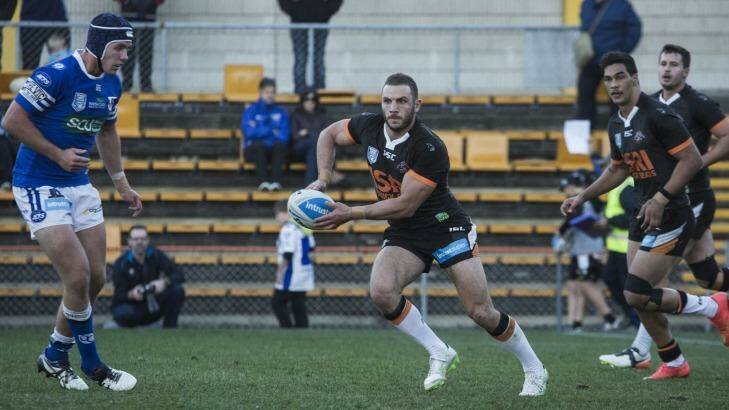 Relegation: NSW hooker Robbie Farah playing NSW Cup against the Newtown Jets on Saturday. Photo: Dominic Lorrimer