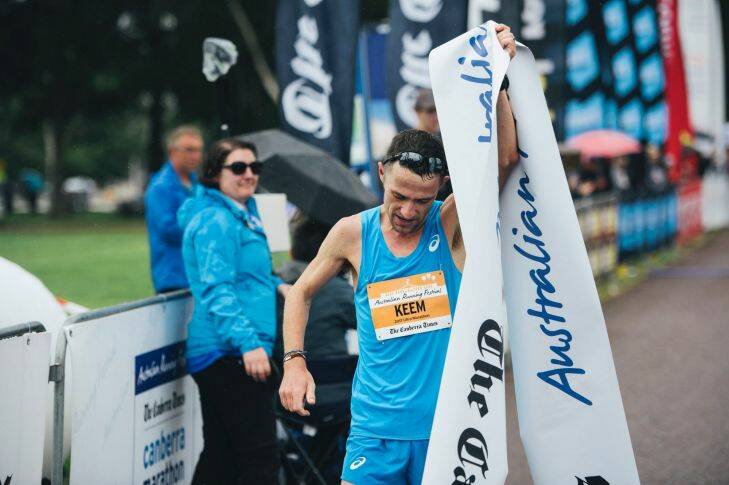 The Canberra Times half, full, and ultra marathons on Sunday morning. Barry Keem wins the ultra marathon in  3:05:34
