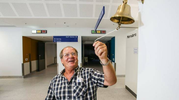 Survivor: Tommy Raudonikis rings the bell of the Nelune cancer centre at the Prince of Wales hospital. Photo: Dallas Kilponen