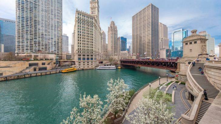 Chicago, IL, USA - April 21, 2016: Downtown Chicago and Chicago River. Incidental people on the background. SUNFEB26COVER Credit: iStock Photo: iStock