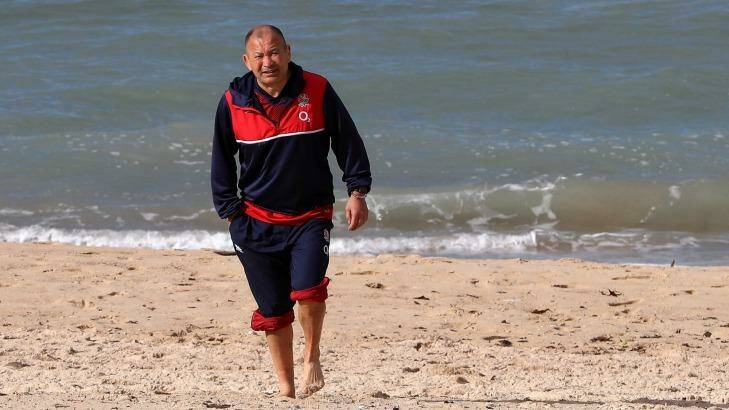 Coogee comeback: Eddie Jones at England's beach recovery session on Monday. Photo: David Rogers