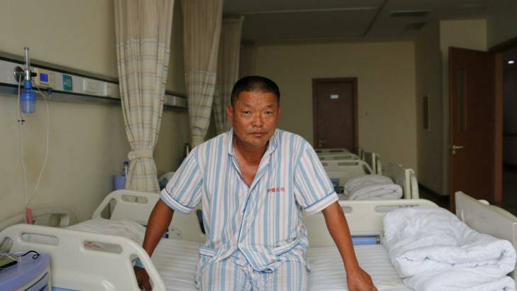 Lung cancer patient Tian Jinpu, 57, at Tianjin Medical University Cancer Institute and Hospital. Photo: Supplied