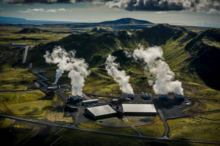 Photos accompanying Icelandic geothermal carbon negative power plant