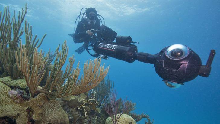 Dr Manuel Gonzales-Rivero surveys coral in Bermuda. Photo: Catlin Seaview Survey