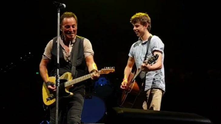The Brisbane teen played alongside Bruce Springsteen on Thursday evening. Photo: MsEsther76/Youtube