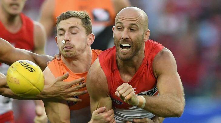 Jarrad McVeigh in action for the Swans against the Giants on Saturday. Photo: Quinn Rooney