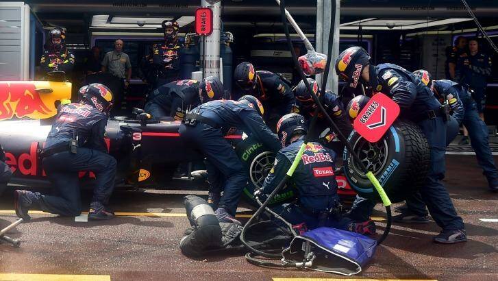 The ill-fated pit stop. Photo: Andrej Isakovic/AP