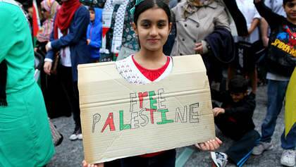 BRISBANE, AUSTRALIA - JULY 26:  Zeina Kamel, 9,  from Mt Gravatt East.  Brisbane residents protest and support Palestine in a march that started in King George Square and weaved its way around the Brisbane CBD on July 26, 2014 in Brisbane, Australia.  (Photo by Michelle Smith/Fairfax Media via Getty Images) Photo: Michelle Smith