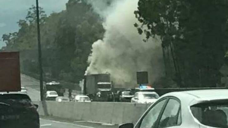 A truck fire at Mount Coot-tha has caused traffic delays and closed the Legacy Way tunnel. Photo: Triple M Brisbane - Twitter
