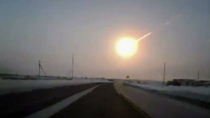 The Chelyabinsk meteor in 2013 was brighter than the sun. Photo: YouTube