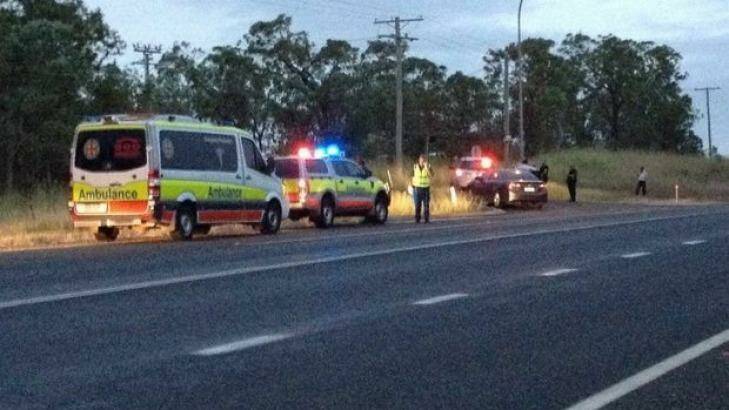 Police at the scene of the shooting in central Queensland. Photo: Lisa Benoit / Morning Bulletin