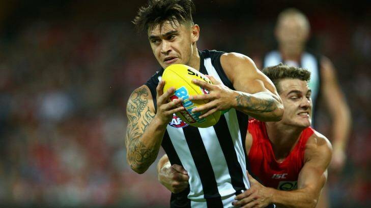 SYDNEY, AUSTRALIA - MARCH 26: Marley Williams of the Magpies is tackled during the round one AFL match between the Sydney Swans and the Collingwood Magpies at Sydney Cricket Ground on March 26, 2016 in Sydney, Australia.  (Photo by Cameron Spencer/Getty Images) Photo: Cameron Spencer