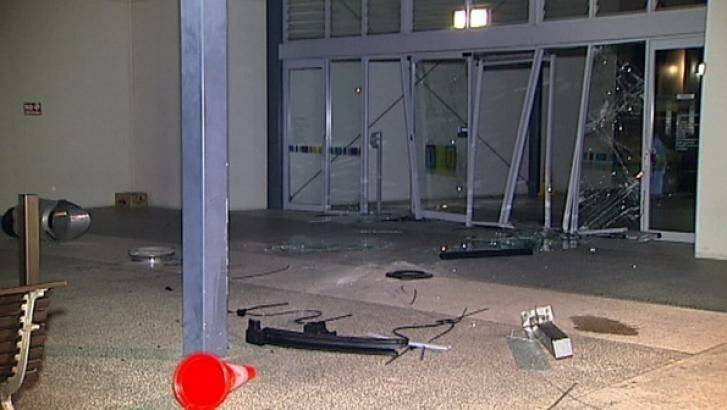 The scene of the failed ramraid at the DFO shopping centre, near Brisbane Airport. Photo: Seven News