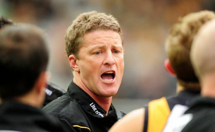 AFL Round 9.Richmond v Hawthorn.Richmond coach Damien Hardwick at quarter time at the MCG.26 May 2012.Picture Sebastian Costanzo. The Age.