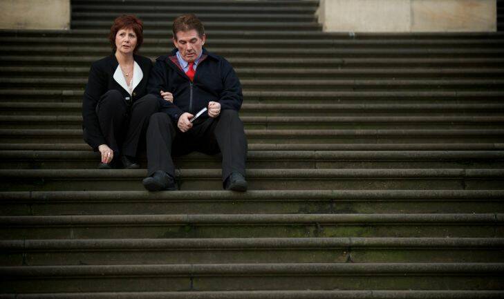 Damian and Rae Panlock on the steps of parliament after the passing of "Brodies Law".
31st May 2011. Photo by Jason South
