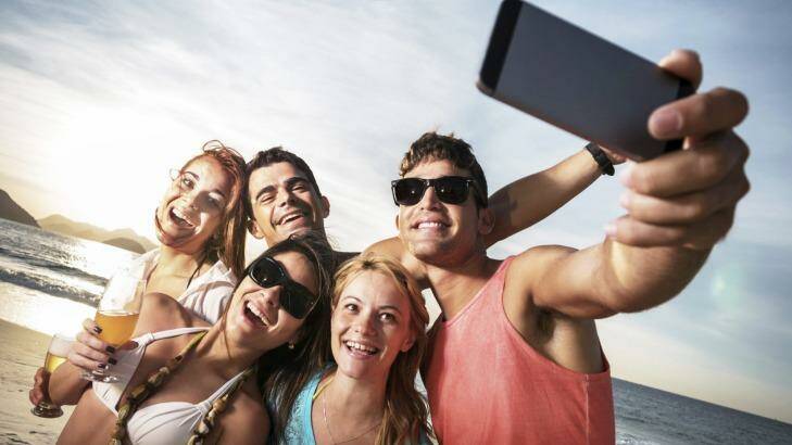 The LNP would fund free Wi-Fi hotspots so tourists would be lured to Queensland via social media bragging. Photo: iStock