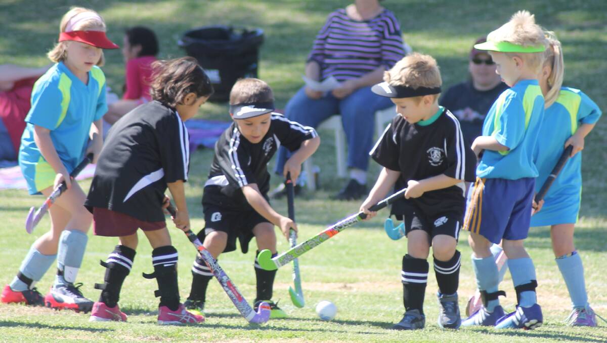 Holy Coleman, Avni Sign, Xander Crowther, Callum Vermaak, William Coleman, and Grace Murray in action during the under-8 game between Pirates and Aces.