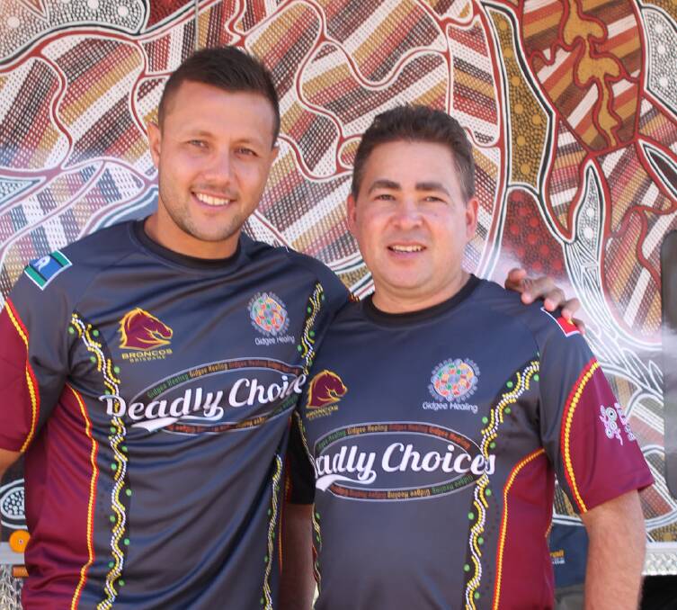 Deadly Choices ambassador Scott Prince and Gidgee Healing chief executive Dallas Leon show support for the state-of-the-art Indigenous Diabetes Eyes and Screening clinic visiting Mount Isa.  -  Picture: JASMINE BARBER/ 8778