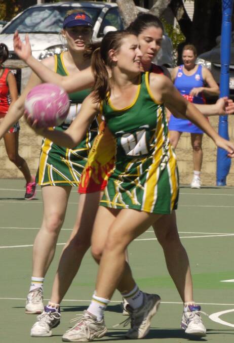 SHOOTING STAR: Mount Isa’s Nikki Dalla Vecchia in action in Townsville at the weekend.