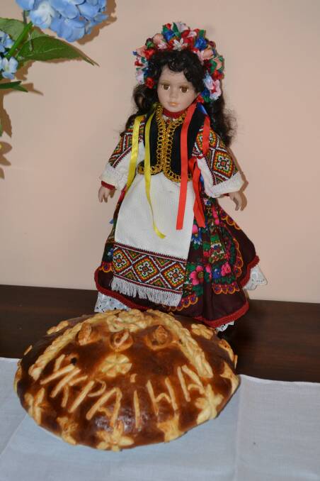 Isa's Ukraine community celebrates: Photos