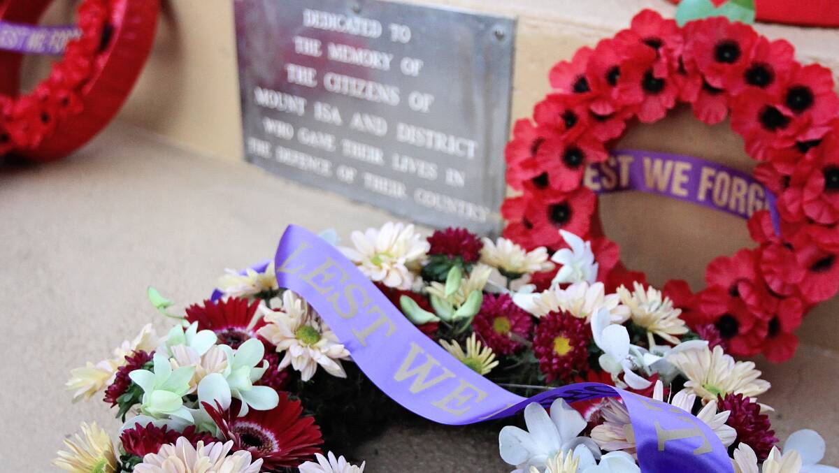 REMEMBERING: Residents remembered the fallen by laying wreaths at the dawn service.