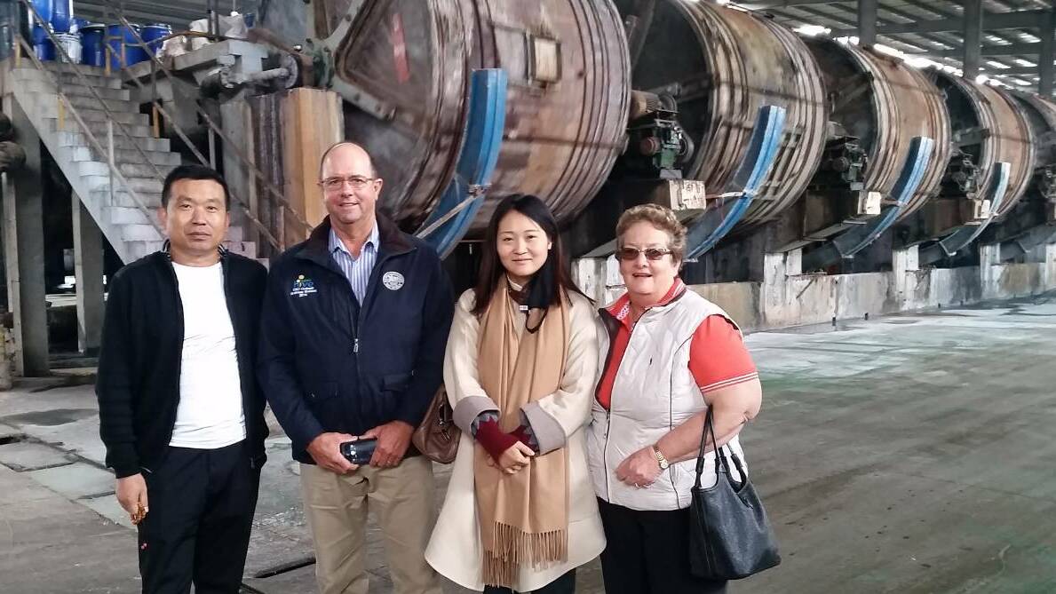 NorthBEEF chairman Rob Atkinson and Flinders shire mayor Jane McNamara toured a chinese leather facility in 2016.