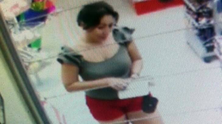 Missing Gold Coast woman Novy Chardon seen in CCTV footage shortly before her disappearance. Photo: Supplied