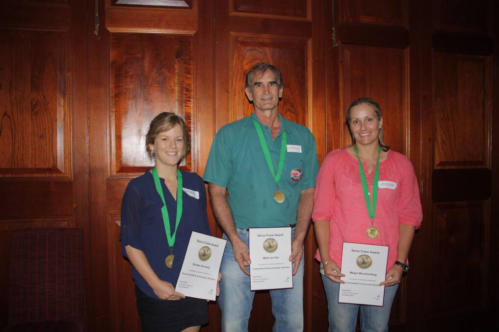 WORTHY RECIPIENTS: From left, Brooke Donnelly, Mark van Ryt and Megan Munchenberg. -zz