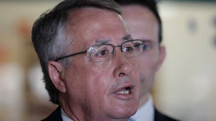 Wayne Swan ... "Don't let what has happened to the American economy happen here."