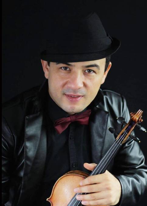 WORLD CLASS: Attilla Sautov will bring his violin expertise to Mount Isa with pianist Oleg Poliansky with the music performance Duo Recital. Photo: Supplied. 