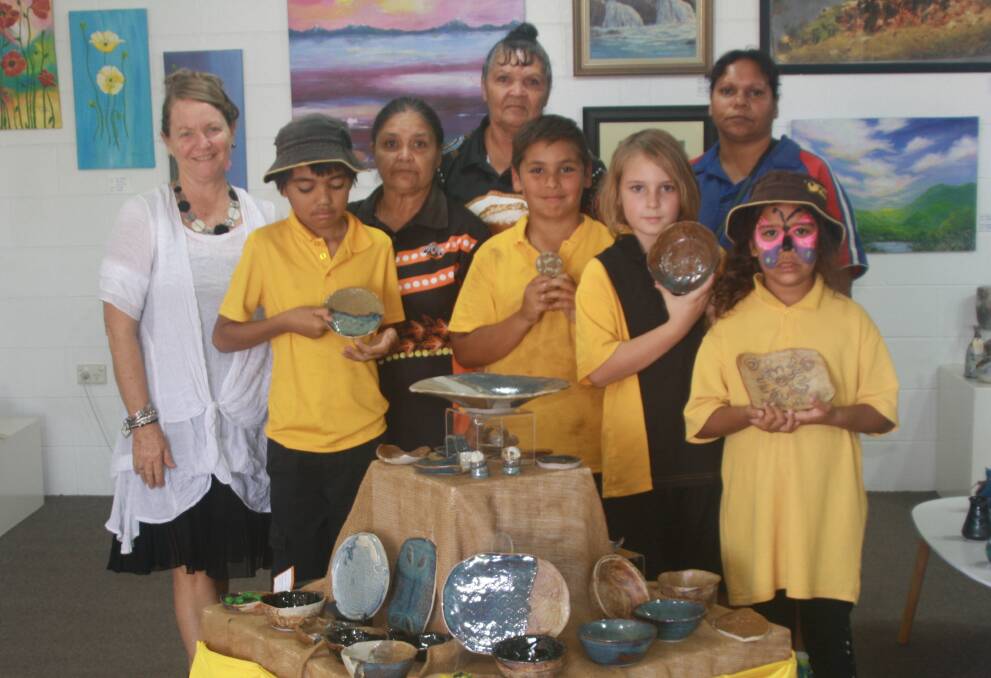 Educators from the Positive Learning Unit and Sunset State School with students Harley Leicht (10),  Reuben McDonald (9), Tre-Vaughn Terore (9), Launah Armstrong (8). Photo: Esther MacIntyre