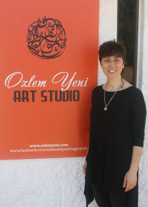 Ozlem Yeni Art Studio - new signage!