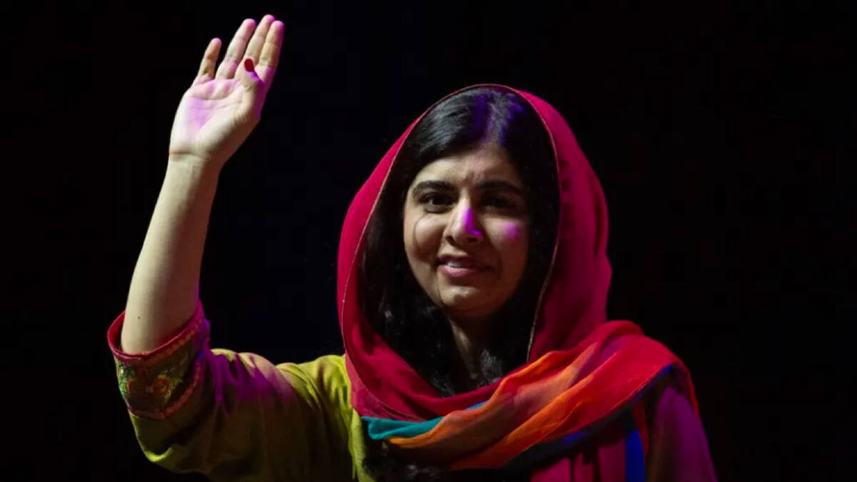 Malala Yousafzai acknowledges the ICC crowd in Sydney on Monday night. Photo: WOLTER PEETERS