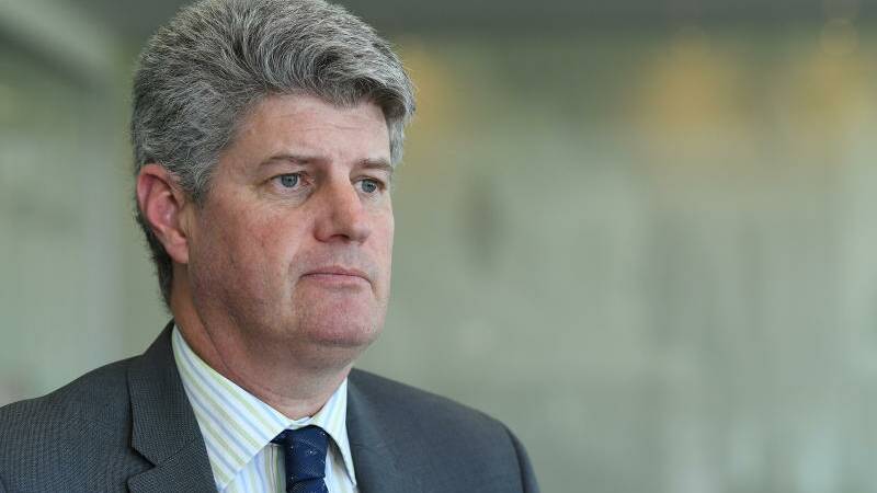 Queensland local government minister Stirling Hinchliffe. Photo: AAP Image/Dave Hunt