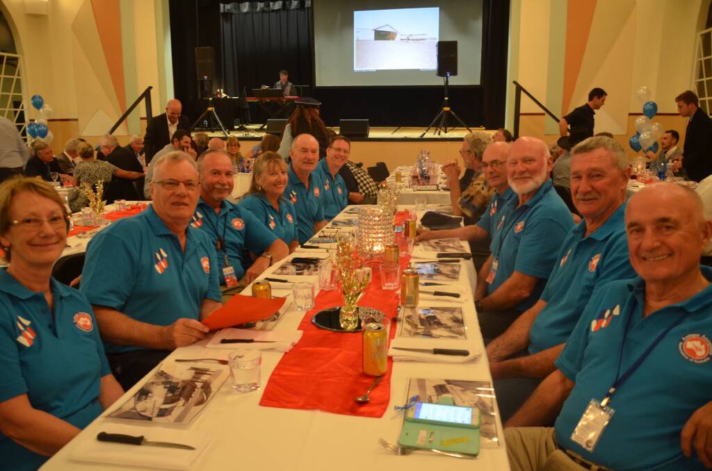 ANTIQUE AVIATION: The pilots of the AAA enjoyed their meal and the entertainment during the evening at the 90th Anniversary celebrations of the Royal Flying Doctors. Photos: Melissa North