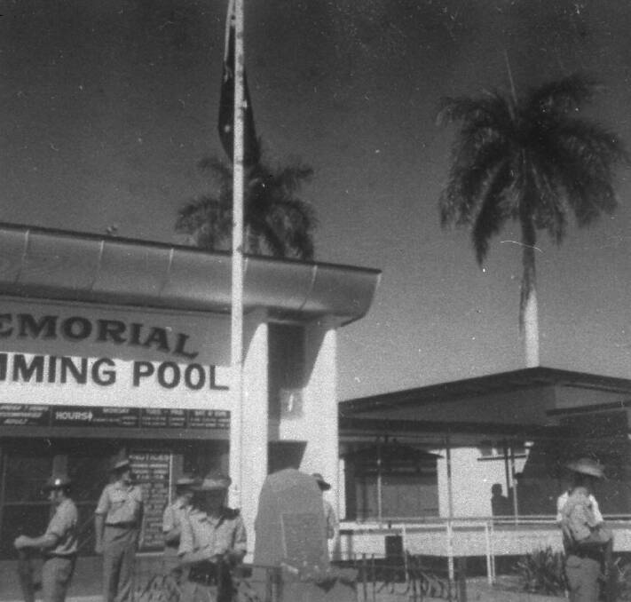 100 YEARS ON: The original cenotaph in front of the Memorial Swimming Pool in 1960. 