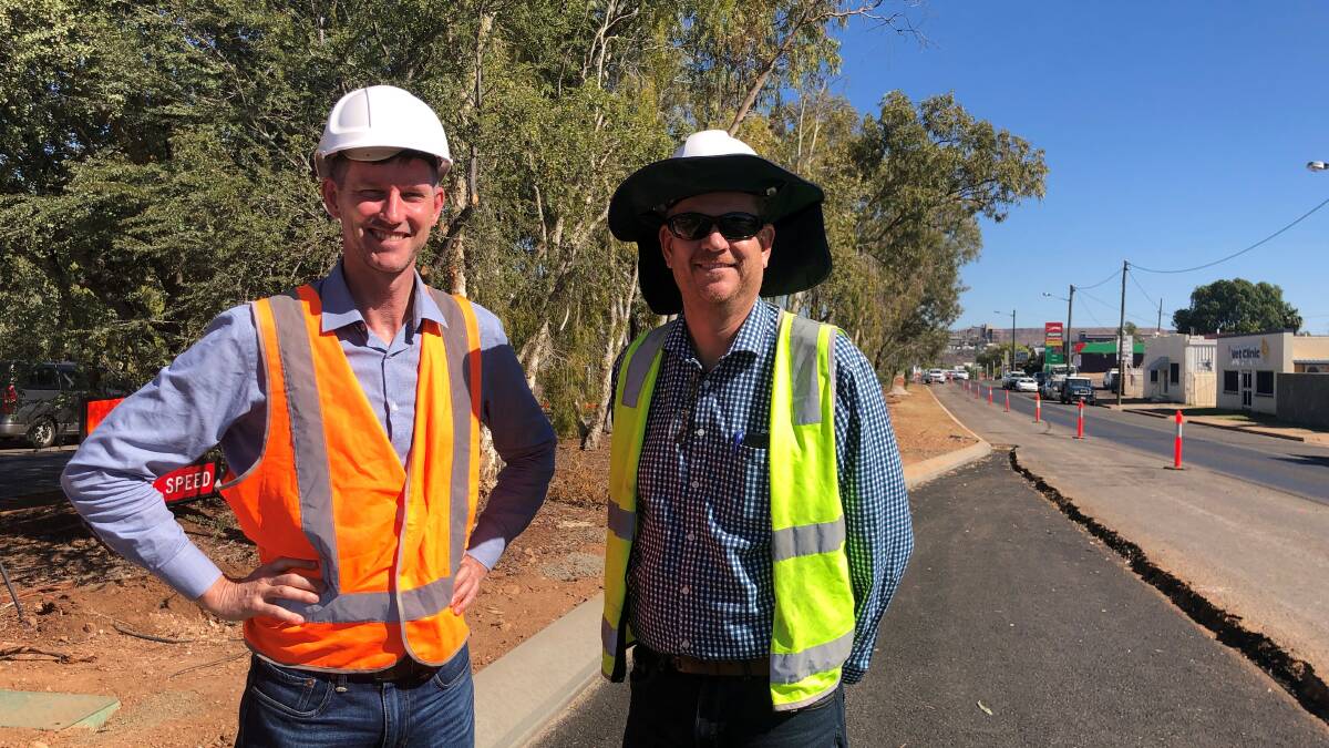 Queensland Transport and Main Roads Minister Mark Bailey visited the Barkly Highway works in June. Photo supplied.